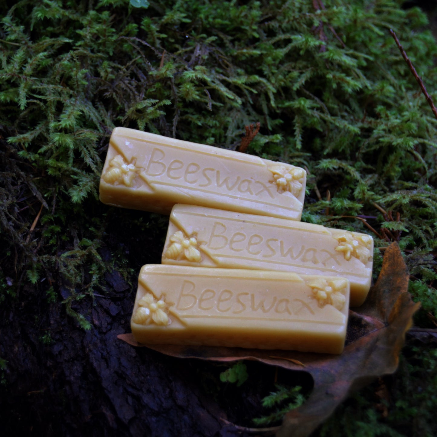 1oz Beeswax Bars