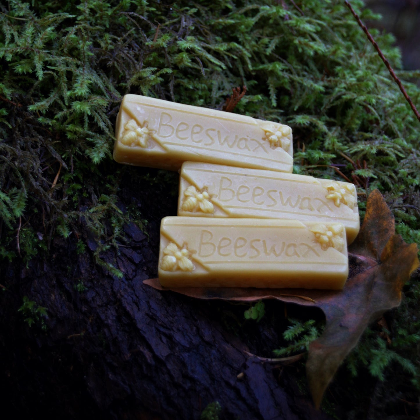 1oz Beeswax Bars